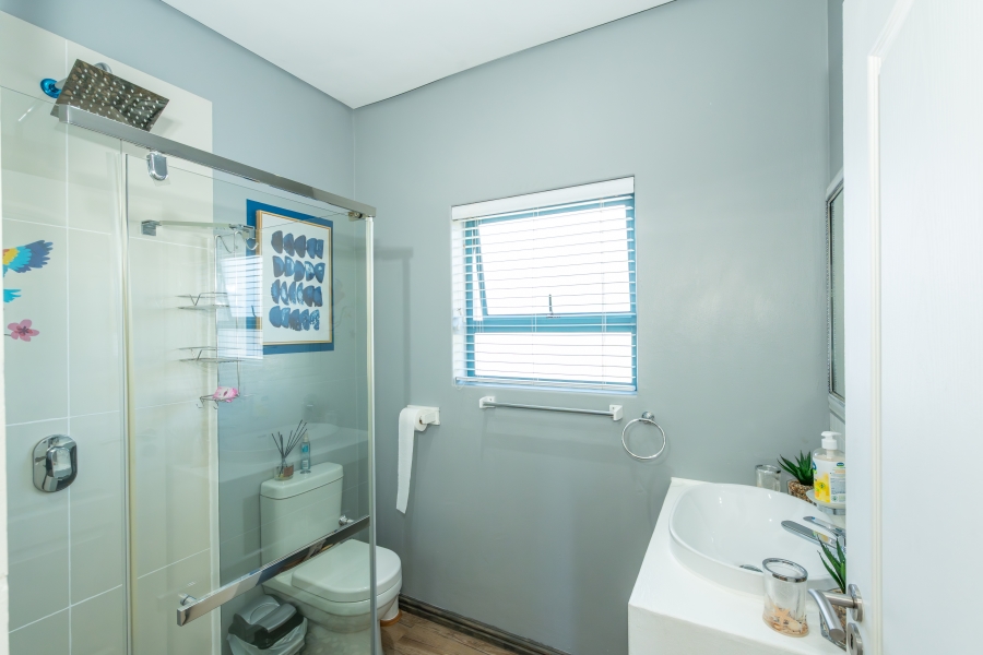 3 Bedroom Property for Sale in Blue Lagoon Western Cape